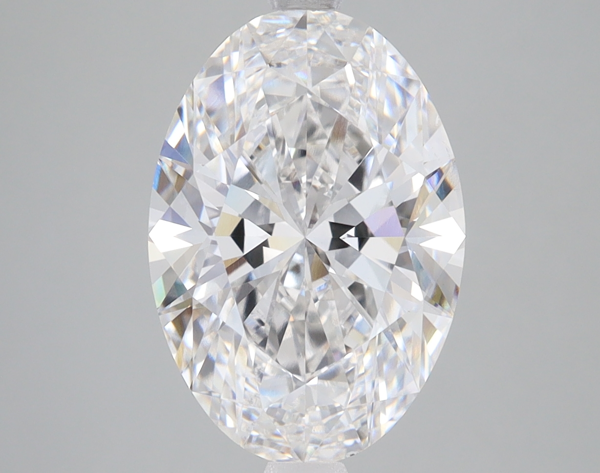 Lab Grown 3.92 Carat, E Colour, <br/>VS2 Clarity OVAL Diamond