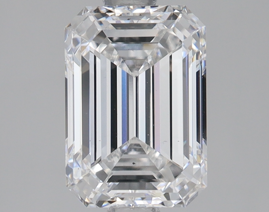 Lab Grown 2 Carat, D Colour, <br/>VS2 Clarity EMERALD Diamond