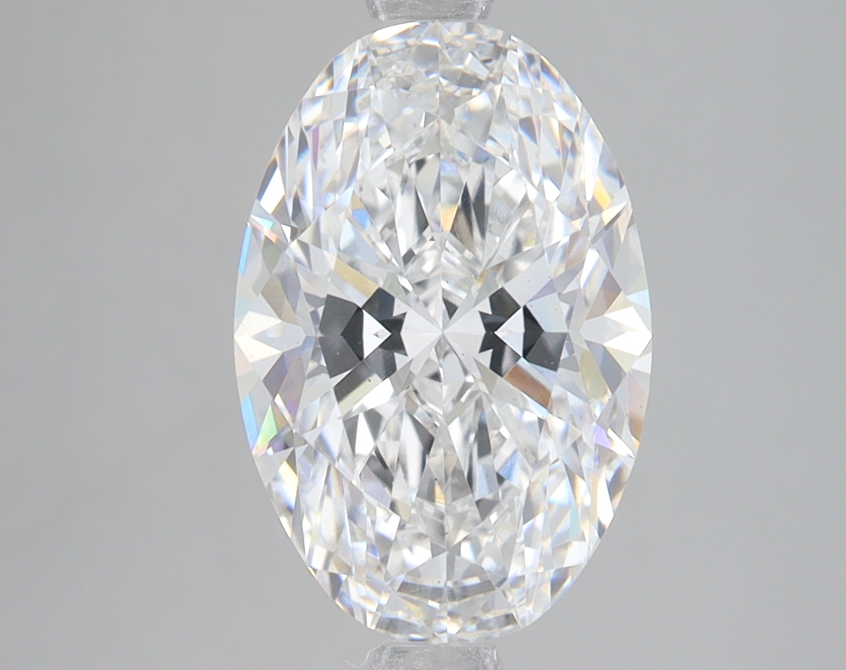 Lab Grown 3.09 Carat, E Colour, <br/>VS2 Clarity OVAL Diamond