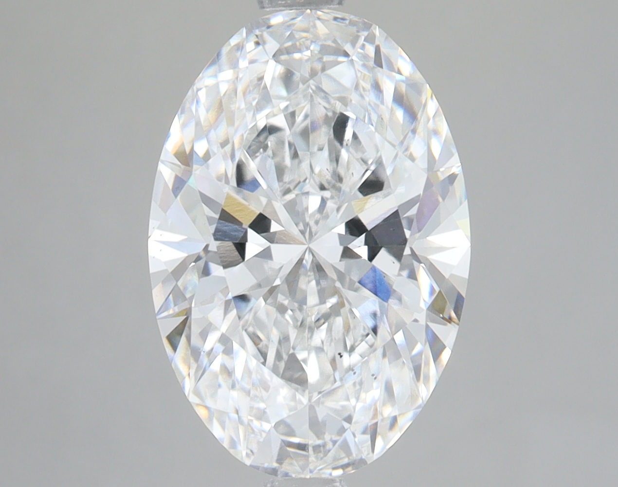Lab Grown 4.03 Carat, E Colour, <br/>VS2 Clarity OVAL Diamond