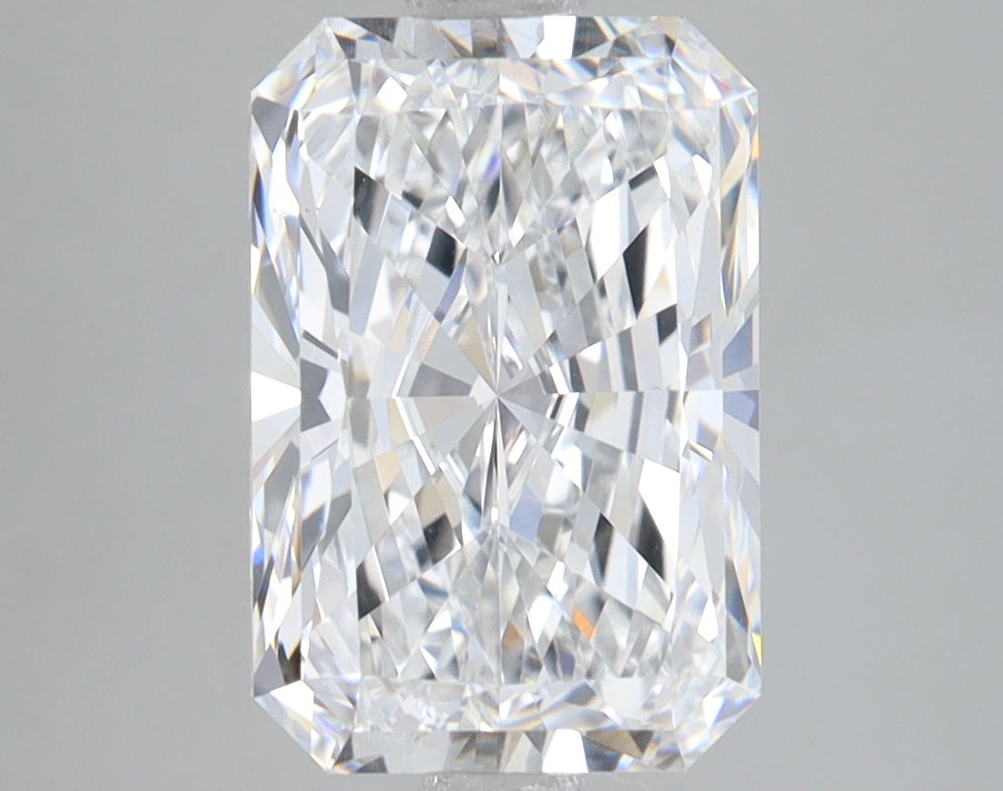 Lab Grown 4.03 Carat, D Colour, <br/>VS1 Clarity RADIANT Diamond