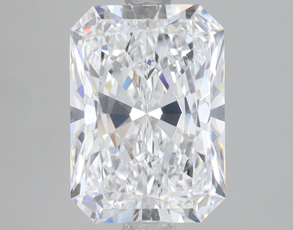 Lab Grown 3.08 Carat, D Colour, <br/>VS1 Clarity RADIANT Diamond