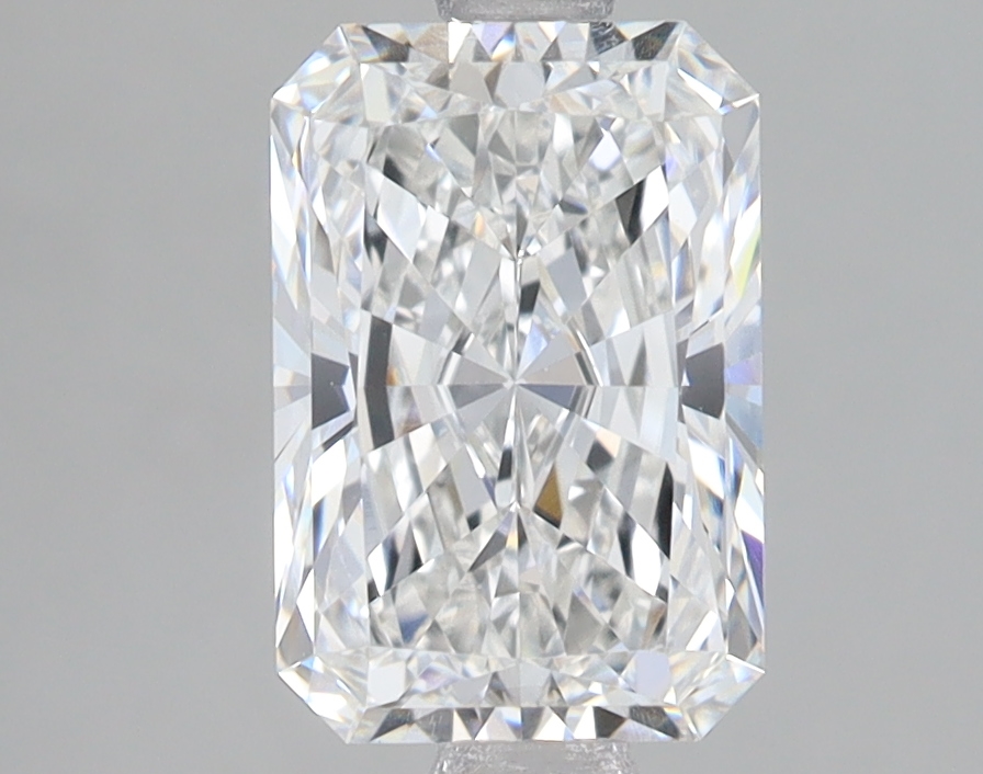 Lab Grown 2.04 Carat, E Colour, <br/>VVS2 Clarity RADIANT Diamond
