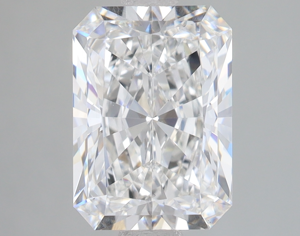 Lab Grown 2.58 Carat, D Colour, <br/>VS1 Clarity RADIANT Diamond