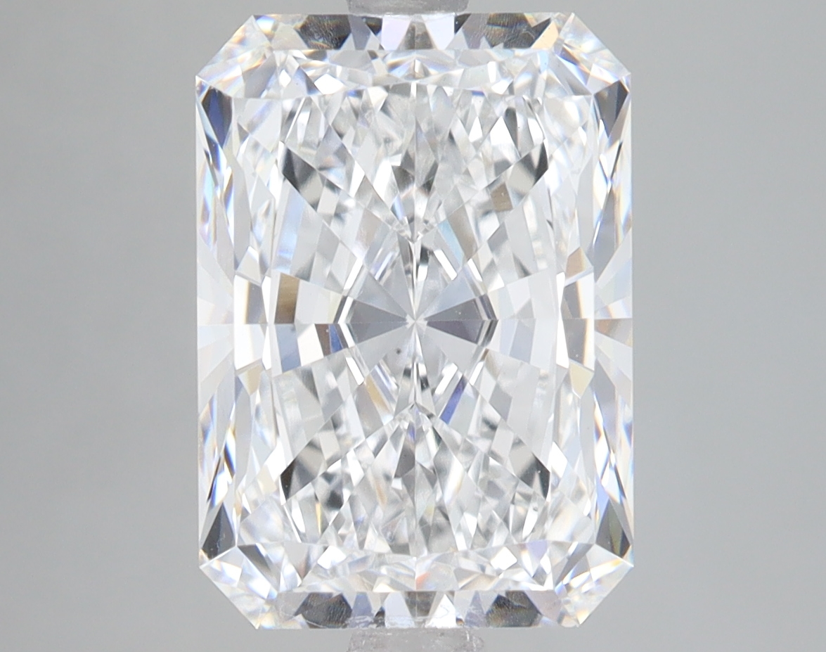 Lab Grown 5.03 Carat, D Colour, <br/>VS1 Clarity RADIANT Diamond