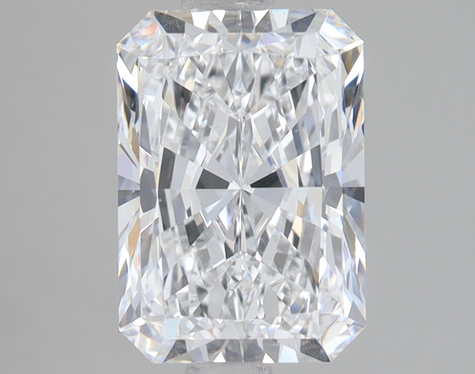 Lab Grown 2.64 Carat, D Colour, <br/>VS1 Clarity RADIANT Diamond