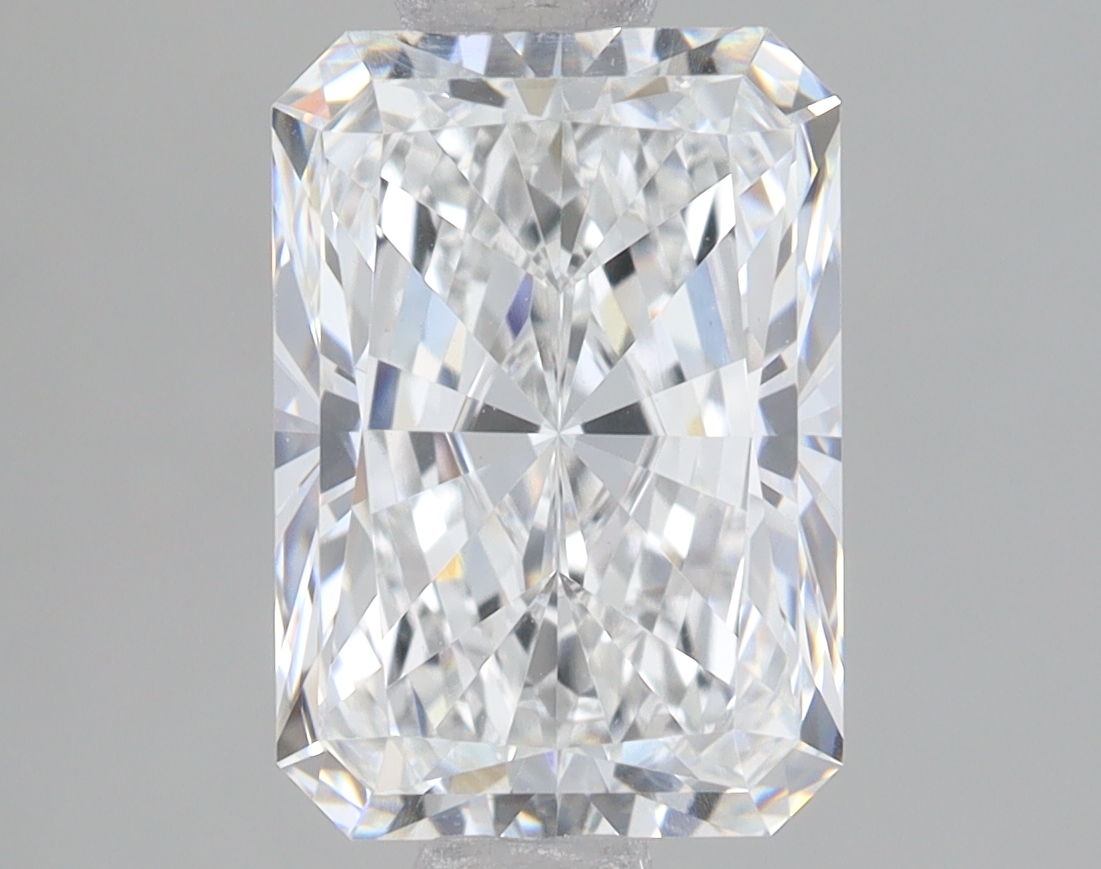 Lab Grown 2.09 Carat, E Colour, <br/>VVS2 Clarity RADIANT Diamond
