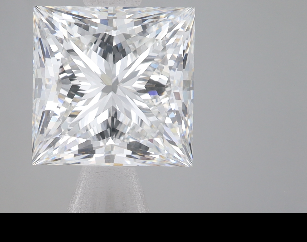 5.5 Carat · F · VS1 Rare Carat Ideal Cut