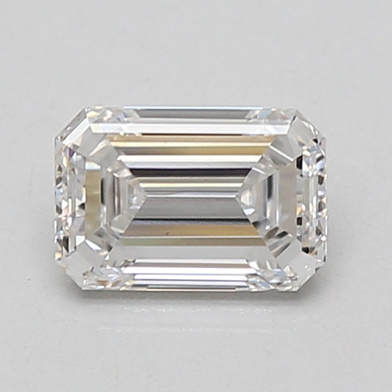 0.92 carat emerald lab-grown diamond