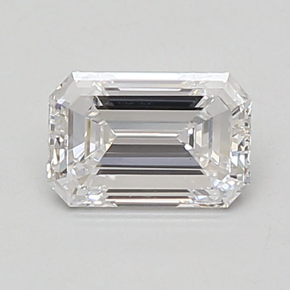 0.90 carat emerald lab-grown diamond