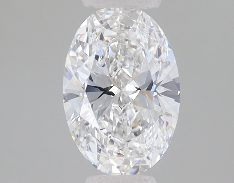 0.97 carat oval lab-grown diamond